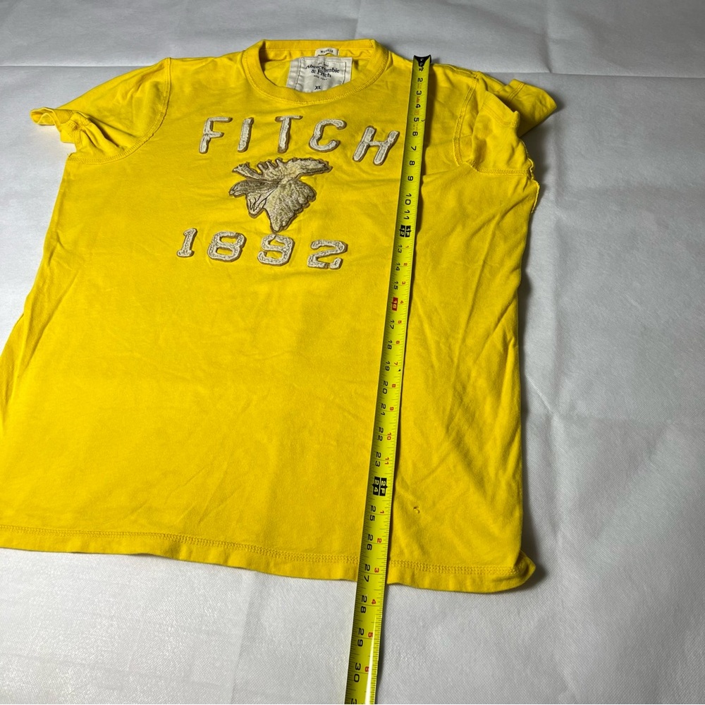Abercrombie & Fitch Yellow Graphic Tee - Picture 8 of 9